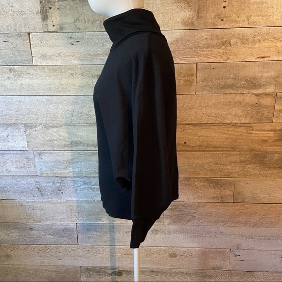 Stateside women’s black turtleneck sweater in size x-small - Picture 2 of 7